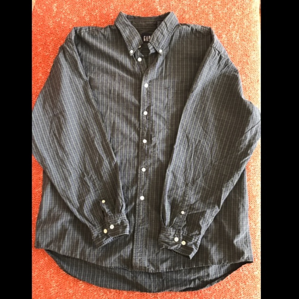 GAP Button Down - XL
